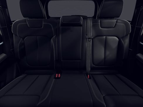 New 2026 Jeep Grand Cherokee Limited w/ Limited Altitude Package image 3