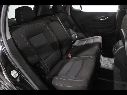 Certified 2022 GMC Terrain SLE w/ Driver Convenience Package AWD/4WD image 18