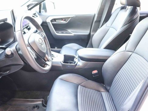 Used 2023 Toyota RAV4 XSE AWD/4WD image 22