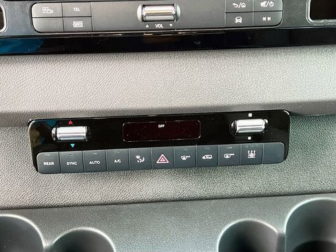 New 2025 Mercedes-Benz Sprinter 2500 image 17