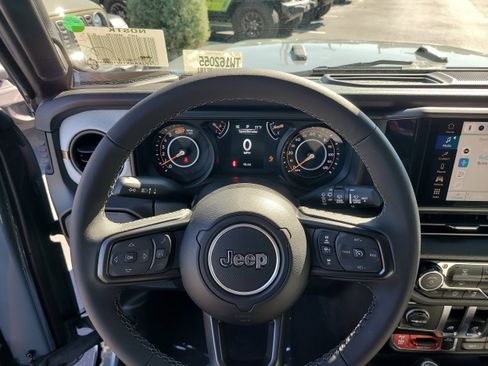 New 2026 Jeep Wrangler Sport AWD/4WD image 21