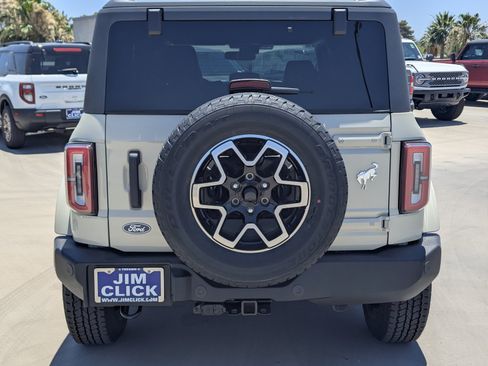 New 2026 Ford Bronco Outer Banks AWD/4WD image 3