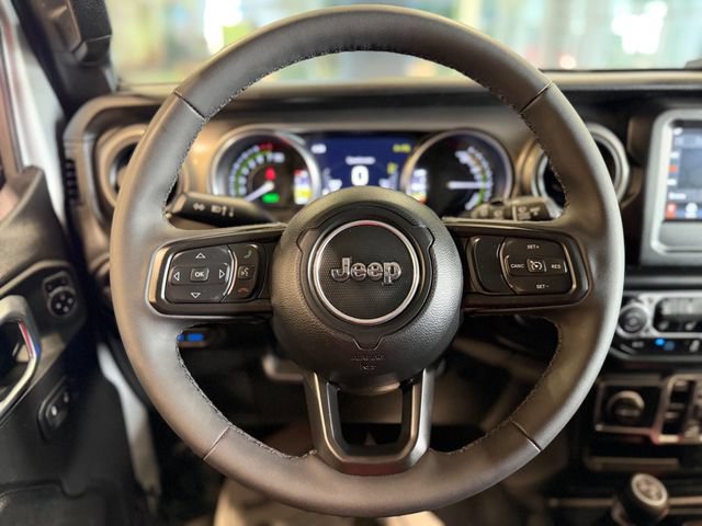 Used 2023 Jeep Wrangler Unlimited w/ Cold Weather Group AWD/4WD image 23