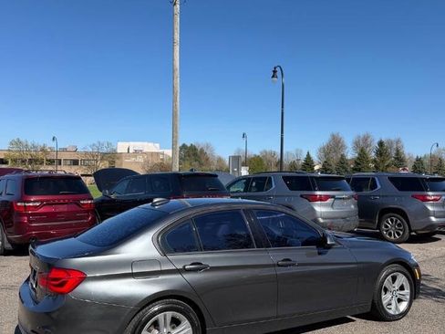 Used 2016 BMW 328i xDrive Sedan AWD/4WD image 6