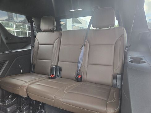 Used 2022 Chevrolet Tahoe High Country RWD image 30