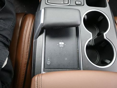 Used 2023 Acura MDX SH-AWD w/ Advance Package image 16