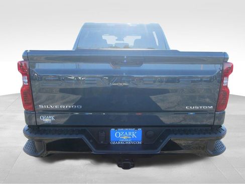 New 2026 Chevrolet Silverado 1500 Custom Trail Boss AWD/4WD image 4