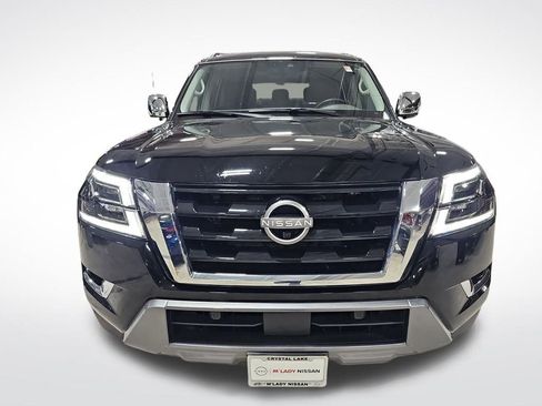 Used 2022 Nissan Armada Platinum image 11