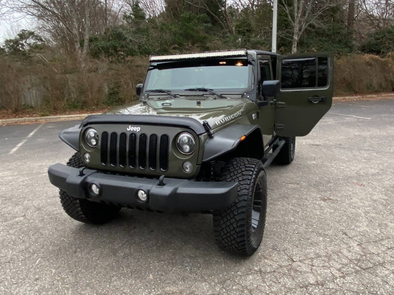 Used 2015 Jeep Wrangler Unlimited Rubicon AWD/4WD image 51