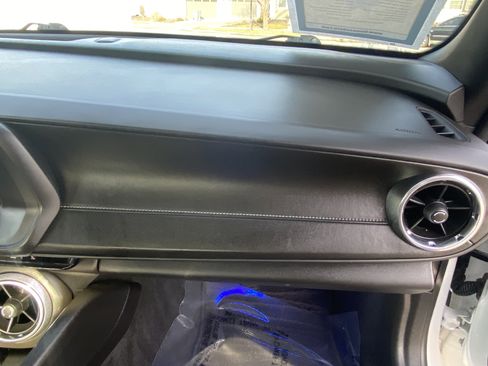 Used 2018 Chevrolet Camaro LT image 24