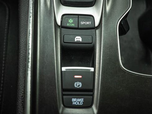 Used 2021 Honda Accord EX image 23