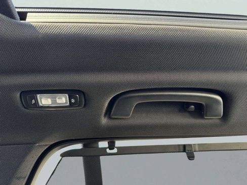 Used 2020 BMW X5 xDrive50i w/ Premium Package image 44