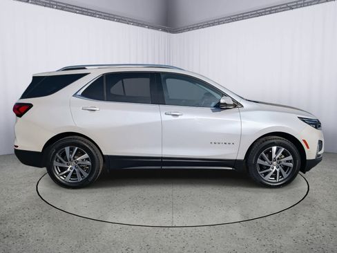 Certified 2023 Chevrolet Equinox Premier image 2