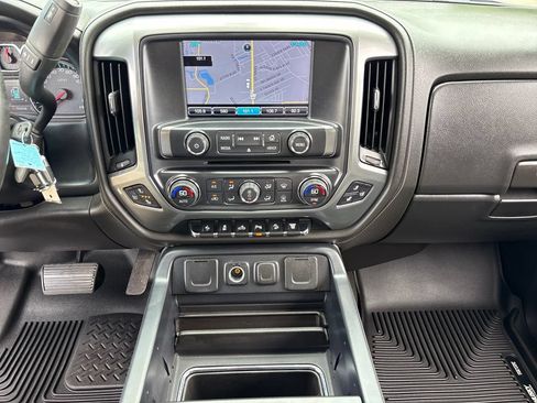 Used 2015 Chevrolet Silverado 2500 LTZ w/ Duramax Plus Package AWD/4WD image 22