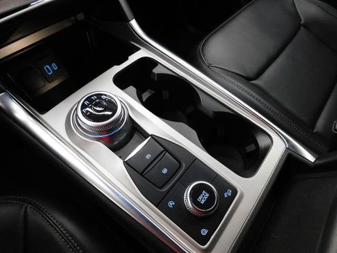 Used 2023 Ford Explorer XLT w/ Equipment Group 202A image 37