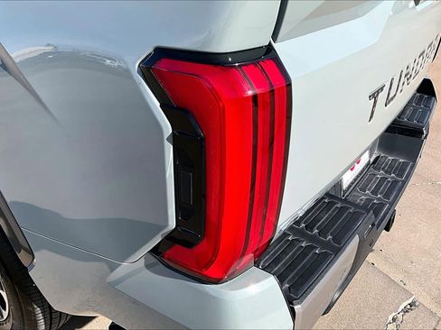 Used 2025 Toyota Tundra Limited image 26