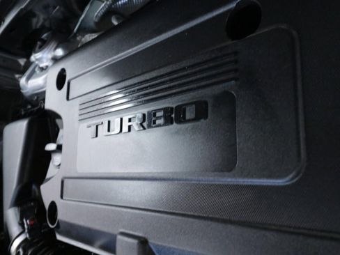 Used 2025 Buick Envision Sport Touring image 4