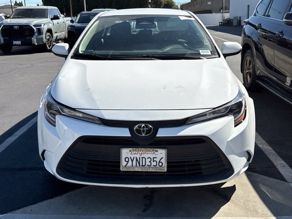Used 2024 Toyota Corolla LE FWD image 3