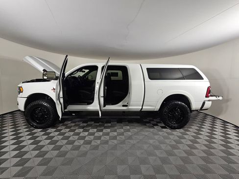 Used 2022 RAM 3500 Limited image 16