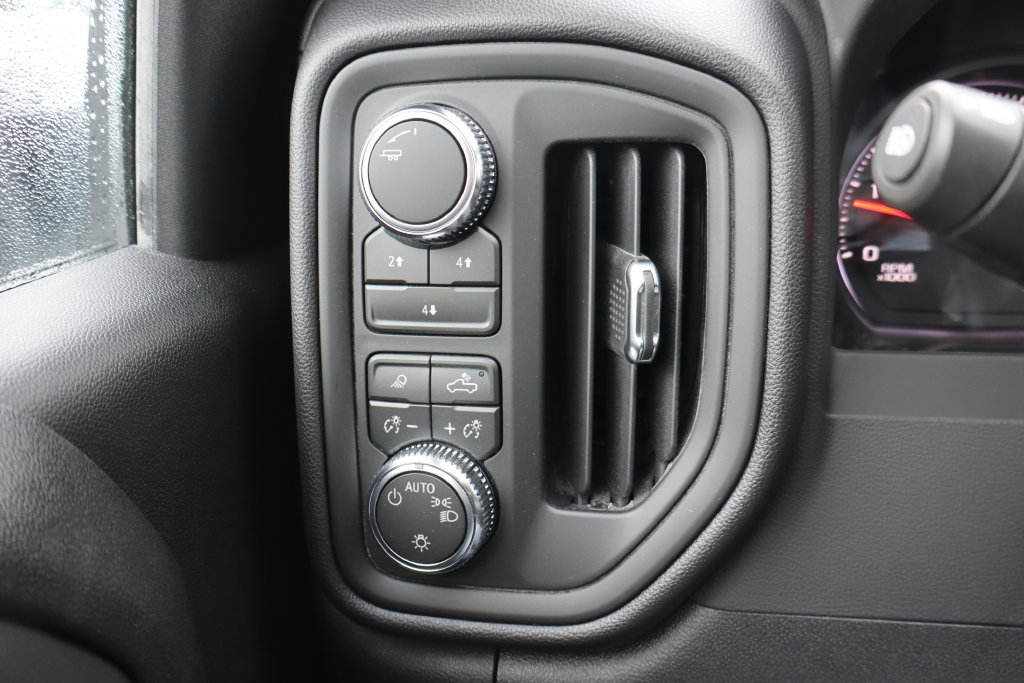 Used 2026 GMC Sierra 2500 Pro w/ Convenience Package AWD/4WD image 10
