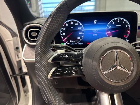 Used 2023 Mercedes-Benz C 300 4MATIC Sedan image 24