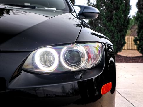 Used 2013 BMW M3 Convertible RWD image 6