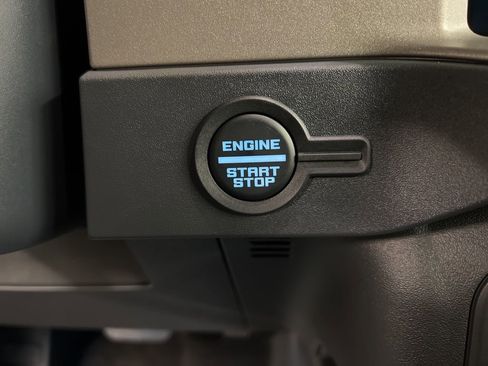 New 2026 Ford Bronco Outer Banks image 19