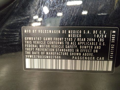 Used 2025 Volkswagen Jetta SE FWD image 33