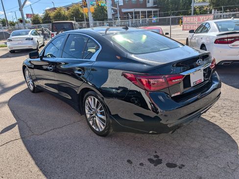 Used 2018 INFINITI Q50 Luxe w/ Essential Package (3.0T Luxe) image 8