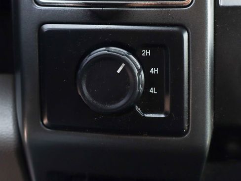 Used 2020 Ford F550 4x4 Crew Cab Super Duty image 37