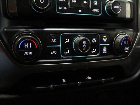 Used 2018 Chevrolet Silverado 2500 LT w/ All Star Edition image 26