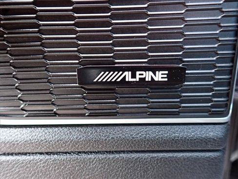 Used 2024 Jeep Grand Cherokee Limited 4xe AWD/4WD image 16