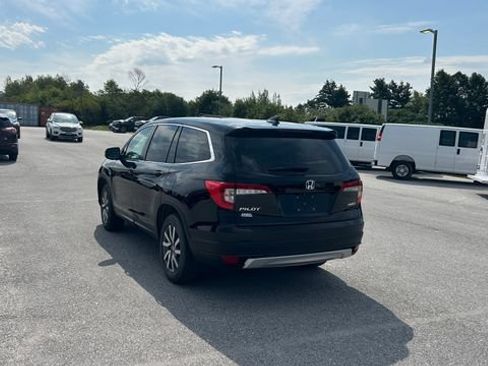 Used 2021 Honda Pilot EX image 5