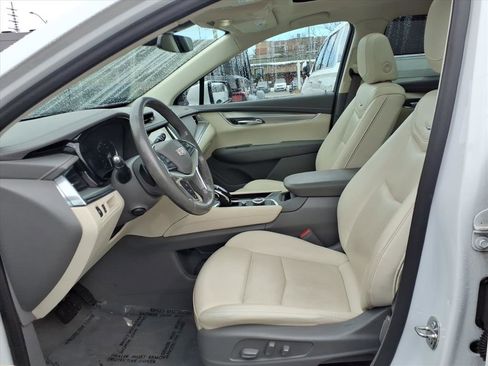 Certified 2022 Cadillac XT5 Premium Luxury image 20