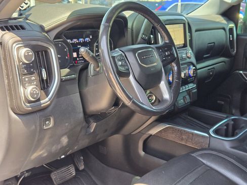 Used 2020 GMC Sierra 3500 Denali w/ Denali Ultimate Package AWD/4WD image 12