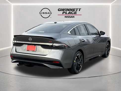 New 2026 Nissan Sentra SR w/ SR Premium Package FWD image 7