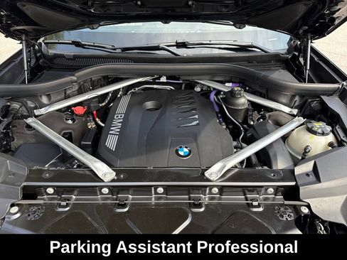 Used 2023 BMW X7 xDrive40i w/ Executive Package image 36