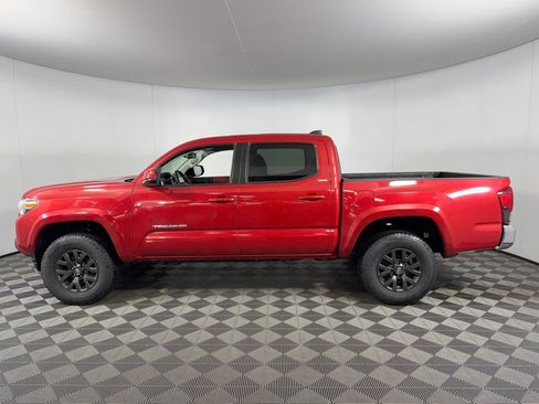 Used 2023 Toyota Tacoma SR5 AWD/4WD image 10