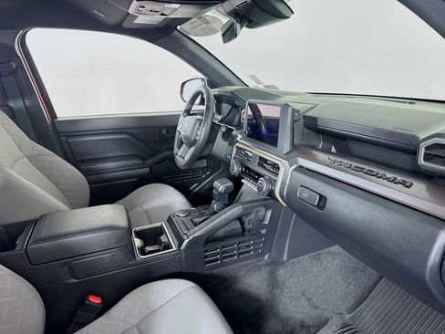Certified 2025 Toyota Tacoma SR5 image 26