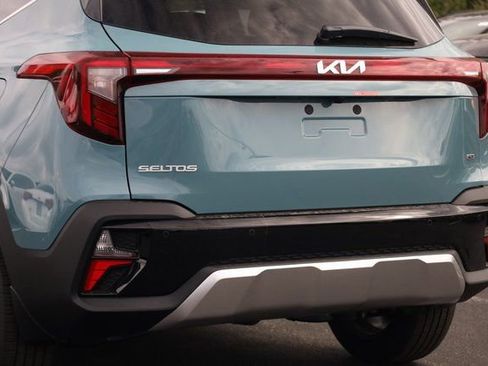 New 2026 Kia Seltos EX image 8