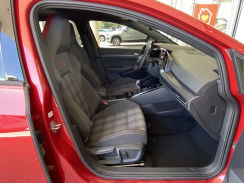 Certified 2023 Volkswagen GTI SE FWD image 31