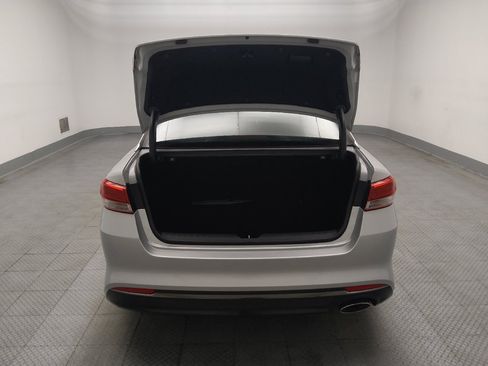 Used 2016 Kia Optima LX FWD image 29