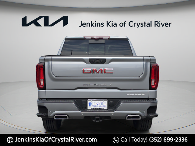 Used 2024 GMC Sierra 1500 Denali AWD/4WD image 8