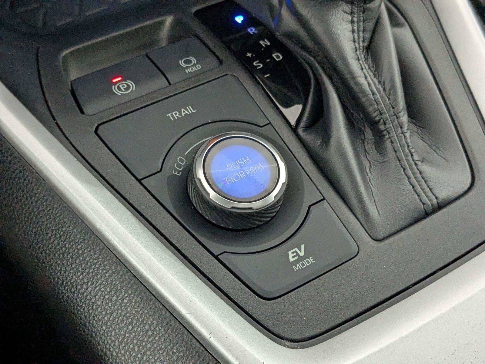 Certified 2023 Toyota RAV4 XSE AWD/4WD image 26