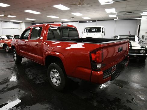 Certified 2023 Toyota Tacoma SR image 5