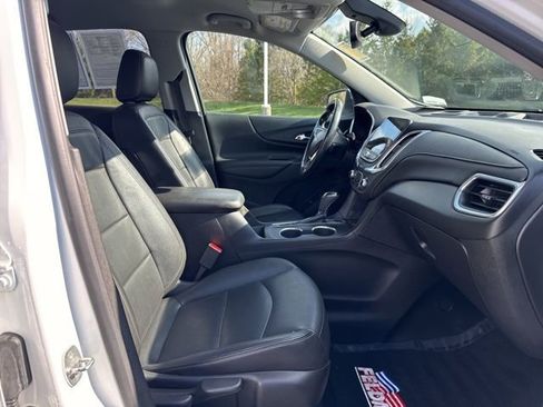 Used 2020 Chevrolet Equinox Premier image 25
