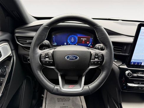 Used 2023 Ford Explorer ST w/ Equipment Group 401A image 13