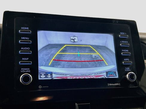 Used 2024 Toyota Camry LE w/ Convenience Package FWD image 11