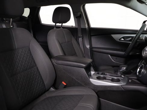 Used 2024 Chevrolet Blazer LT w/ Convenience Package FWD image 29