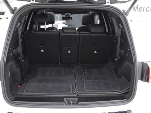 Used 2023 Mercedes-Benz GLB 250 image 30